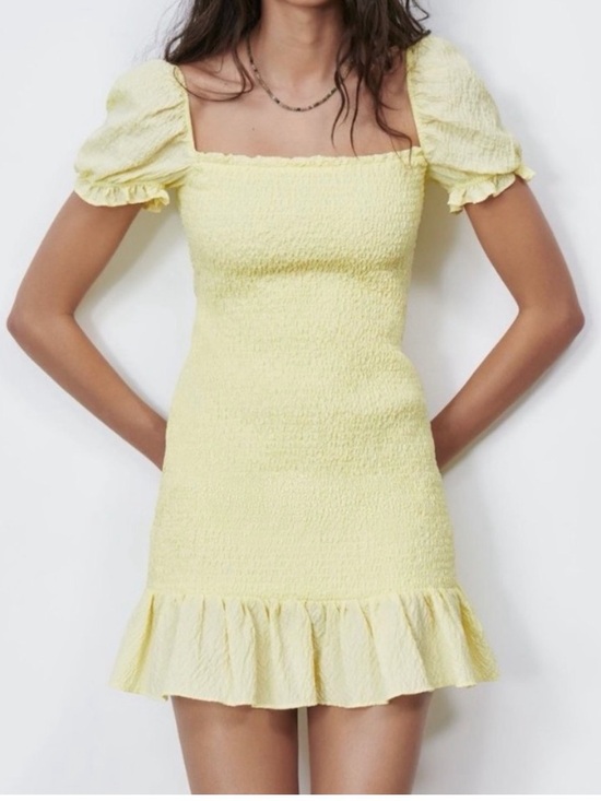Zara Dresses & Skirts - Zara Smocked Crinkle Puff Sleeve Mini Dress NWT Women’s Size Xtra Small Yellow
